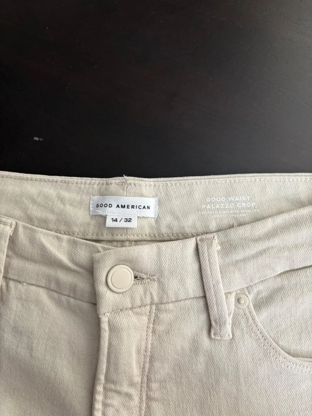 Good American Palazzo Cropped Raw Hem Cream Denim High-Rise Jeans 14 Stretchy - Picture 6 of 13